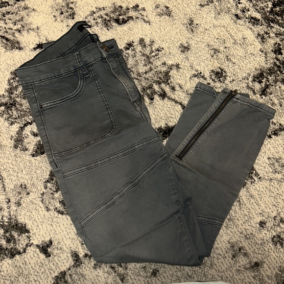 BDG Faded Blue Pants - Picture 1 of 4